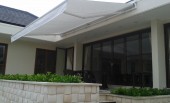 Retractable Awning-Villa Putih9